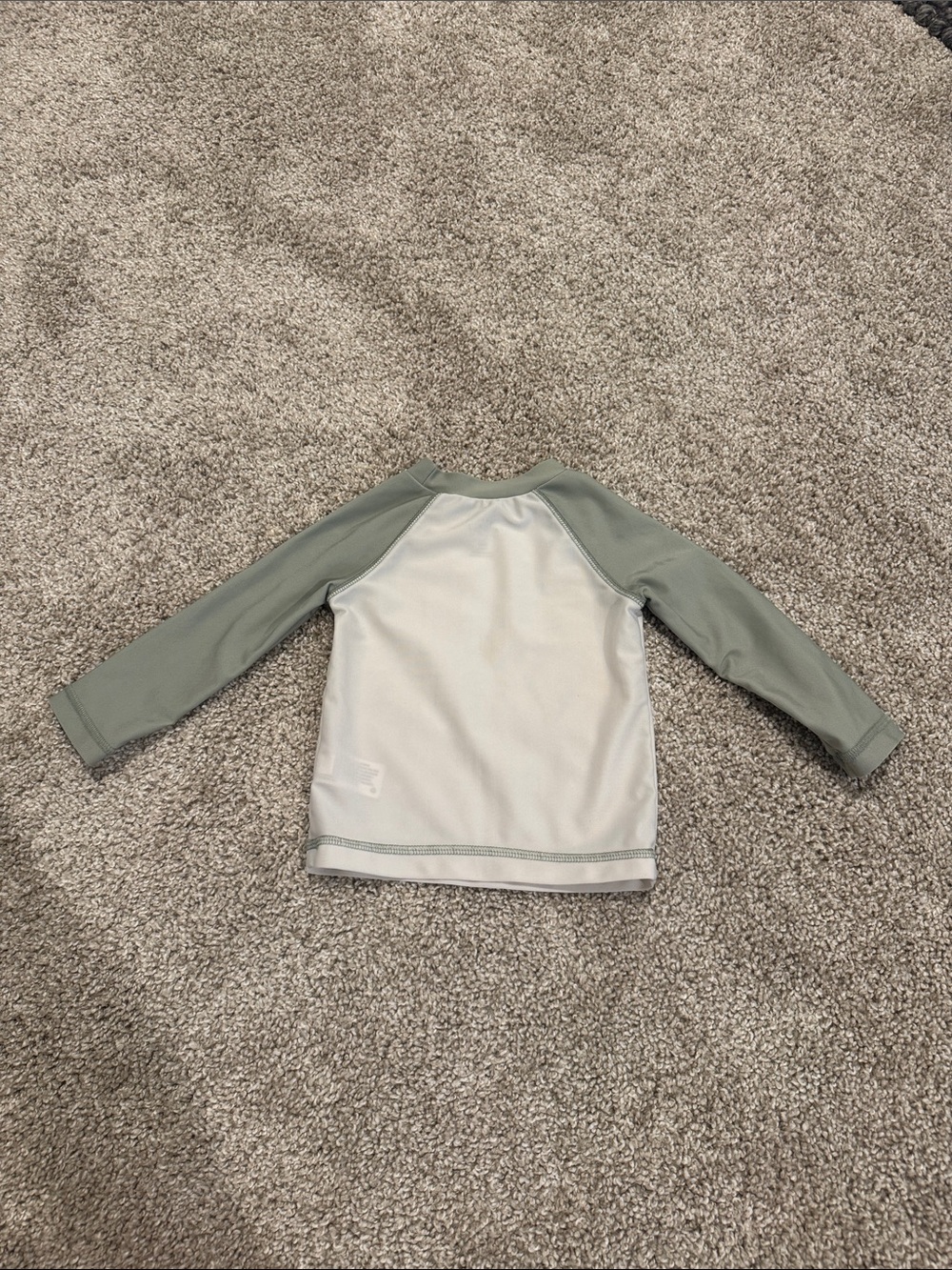 Cat & Jack Baby Two-Tone Rash Guard - Picture 4 of 4
